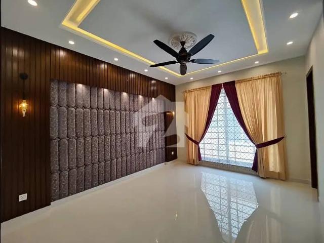 Upper Portion Of 10 Marla House Is Available For Rent In Bahria Town Lahore