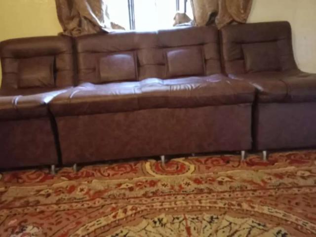 Upper portion available for rent good for girls Lahore Iqbal Colony ID 18515