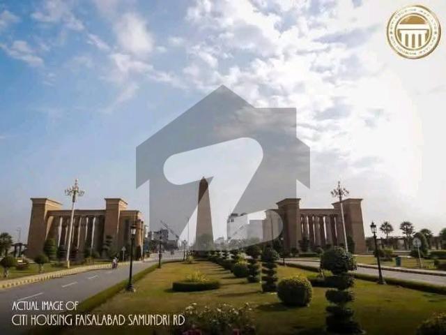 Upper portion flat for rent in baryar market adjacent citi Housing Sargodha road Faisalabad City Housing Society Phase 1