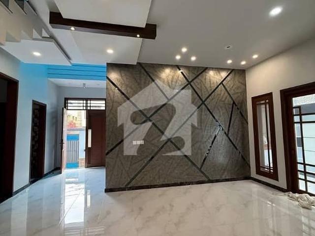 Upper Portion For Rent On Amir Khusro Road