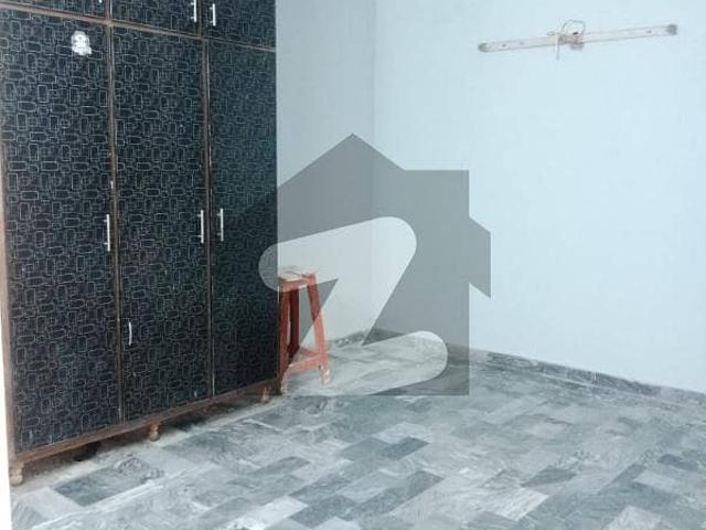 Upper Portion For Rent At The Prime Location In Saddar Officer Colony
