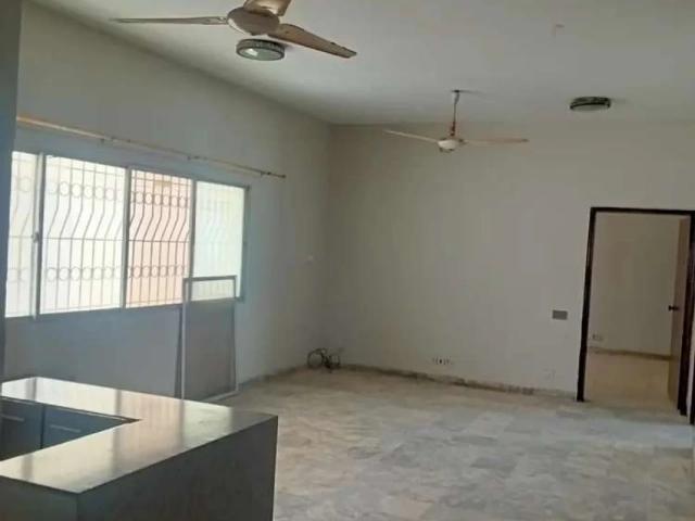 Upper portion for rent in ideal location Karachi DHA Phase 1 ID 29042
