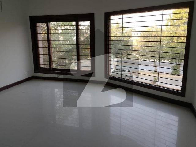 Upper Portion For Rent