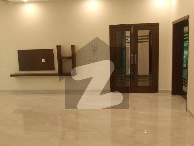 Upper Portion For Rent