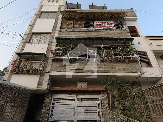 Upper Portion For Sale Gulshan E Iqbal Block 3 240 Square Yards 2nd Floor With Roof 3 Bed DD Solar Panel Installed