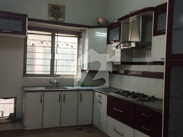 Upper Portion Is Available For Rent In I 8/2