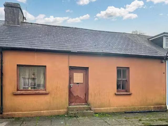 Upper Range, Rostellan, Midleton, Co. Cork, P25AE13 is for sale