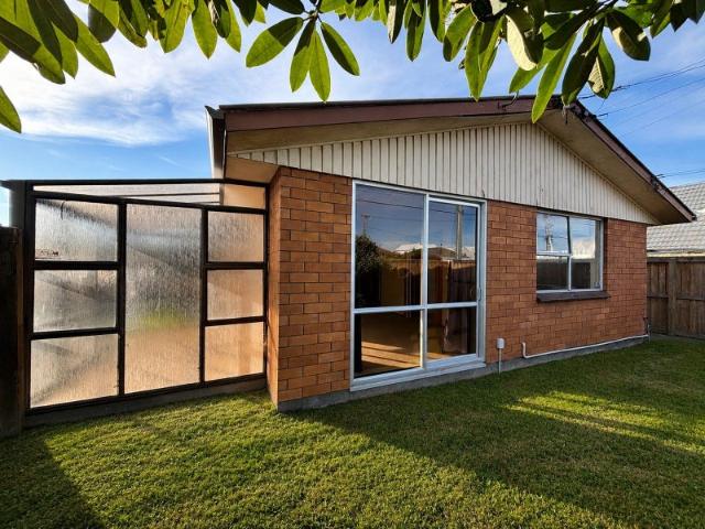 Upper Riccarton, 2 bedrooms