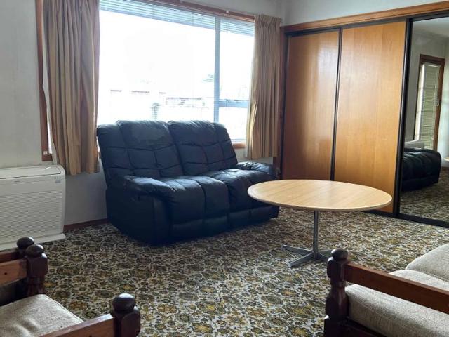 Upper Riccarton, 2 bedrooms