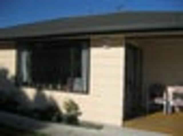 Riccarton, 5 bedrooms, $950 pw