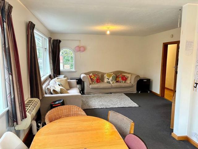 upper riccarton, 6+ bedrooms