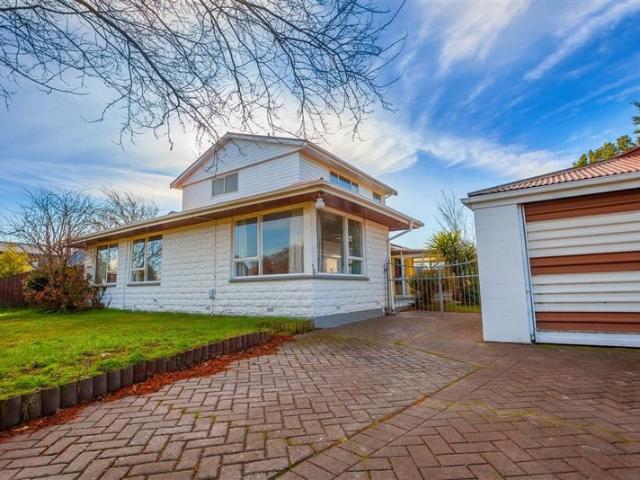 upper riccarton, 6+ bedrooms