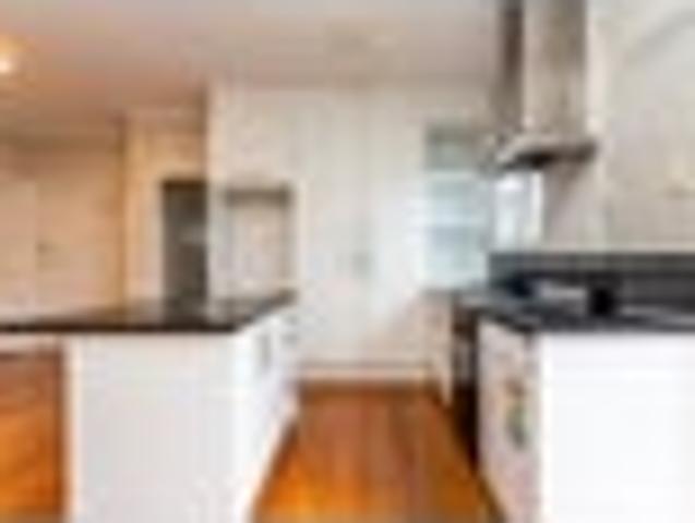 Upper Riccarton, 6+ bedrooms, $1290 pw