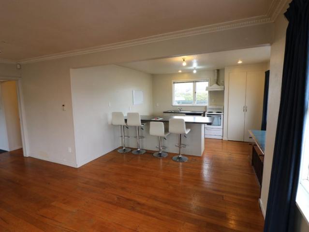 upper riccarton, 6+ bedrooms