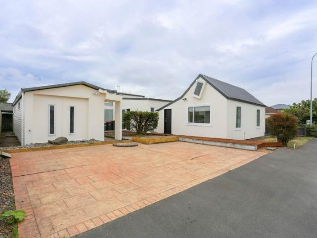upper riccarton, 6+ bedrooms