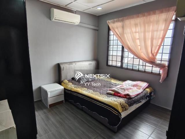 Upton Apartment 3 bedroom for SALE