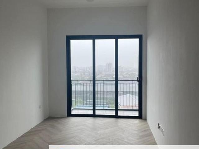 Upton Apartment For Sale! Located at Jalan Arang