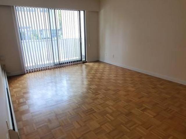 UPTON MANOR One Bedroom [object Promise] for Rent
