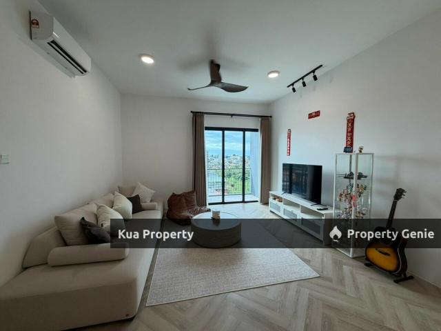 Upton Residence Apartment For Sale! Located at Jalan Arang, near Boulevard