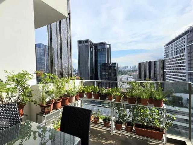 Uptown @ Farrer D8, Apartment