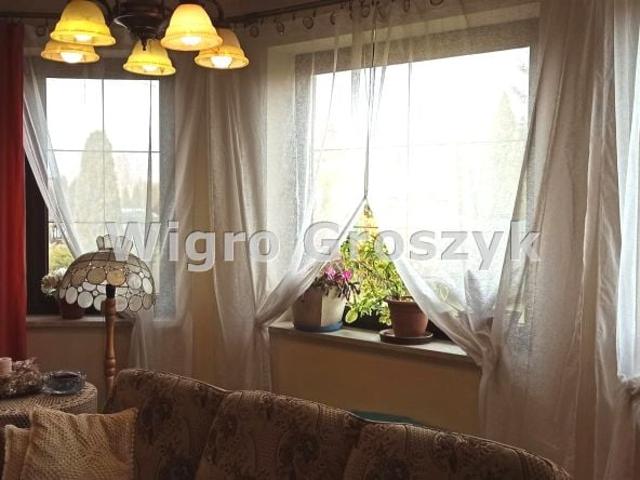 Urocza 133,09 m², Ciemne