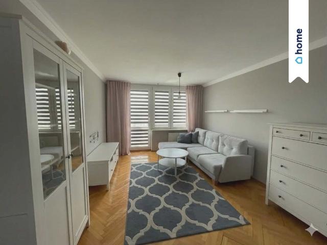 Urocze 2 pokojowe mieszkanie 37,3 m² z niskim czynszem