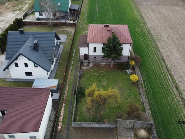 Urokliwy dom 180 m² z potencjałem, garaż, lasy i plaża
