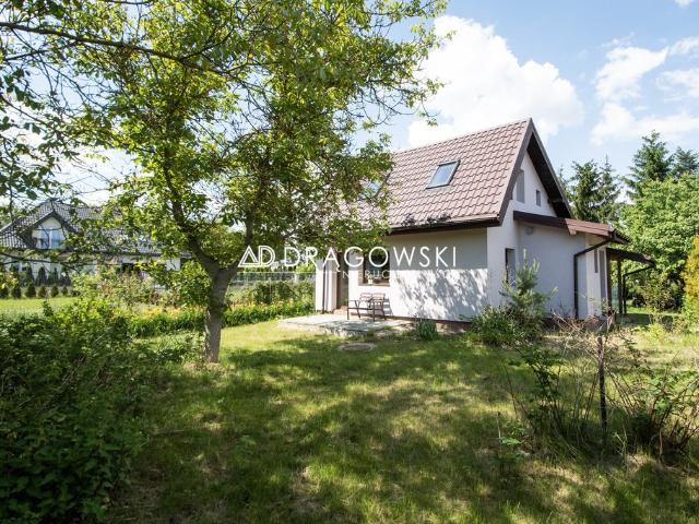 Urokliwy dom 95 m2 z dużą działką w Chylicach