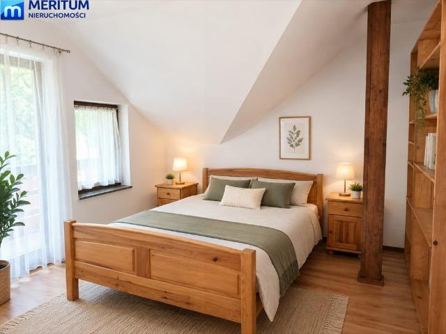 Do sprzedania urokliwy dom drewniany 141 m² z lasu