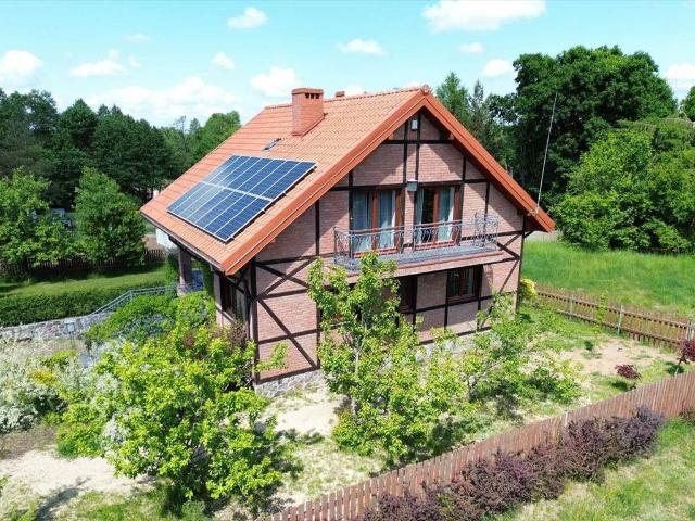 Sprzedam urokliwy dom nad Jeziorem Sasek Wielki 160 m² w Trelkówku
