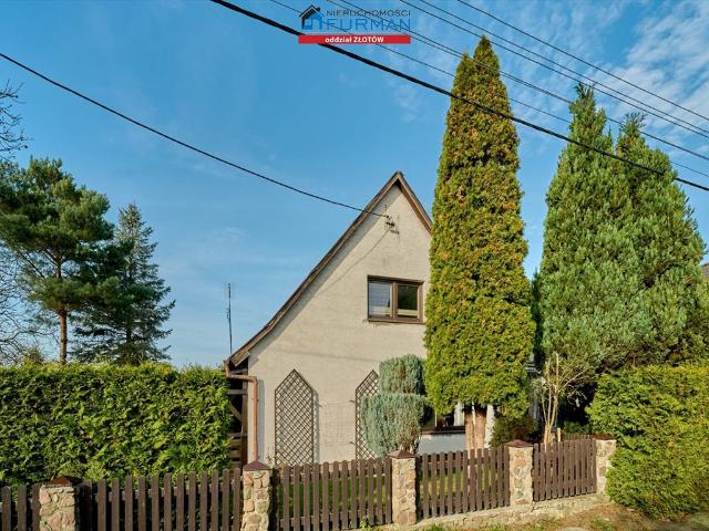 Urokliwy dom z kominkiem i tarasem, 150 m2, Złotów