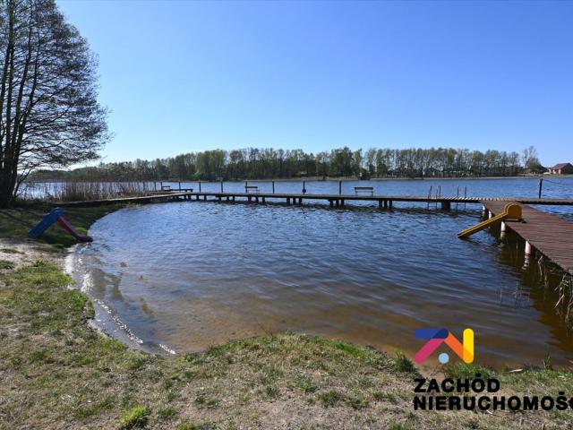 Urokliwy domek 25 m2 z własną plażą i tarasem