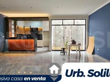 URB. SOLILUZ MODERNA CASA DE LUJO CON PISCINA EN PRE VENTA