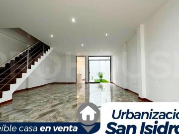 URB. SAN ISIDRO DE LUJO CASA DE ESTRENO FRENTE A UPN