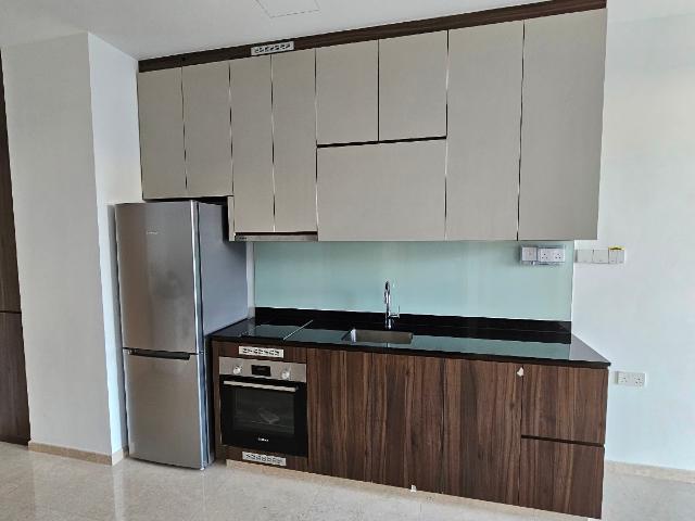 Urban Treasures Condominium For Rent, $3,500, 2 Bed 1 Bath 635 sqft $5.51 psf