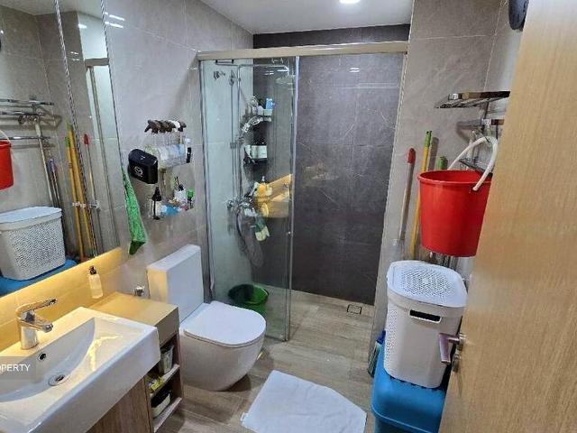 Urban Treasures D14, Condominium