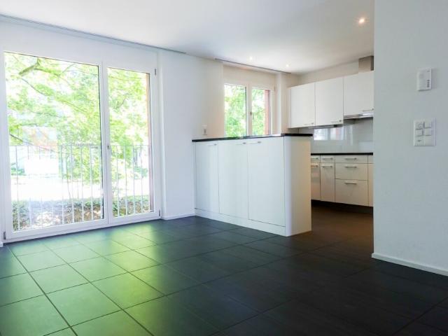 Urban & erholsam zugleich: Moderne Wohnung in der Nähe von Rhein & Wald