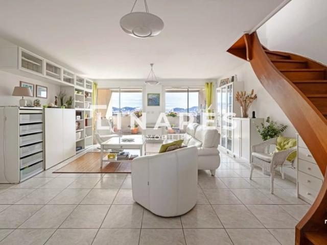 URBAN HORIZON Appartement duplex T5 de 145 m² Terrasse Par