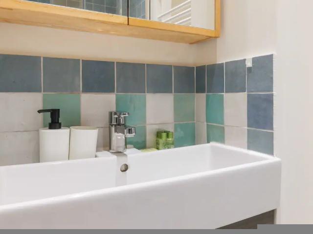 Urban Oasis: Cozy Apartment in the Heart of Paris's 19th Arrondissement, Paris Amsterdam Apartments for Rent