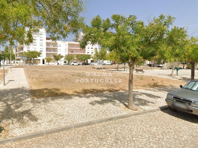 Urbano | construção de prédio | 23 fogos | centro Loulé, Loulé