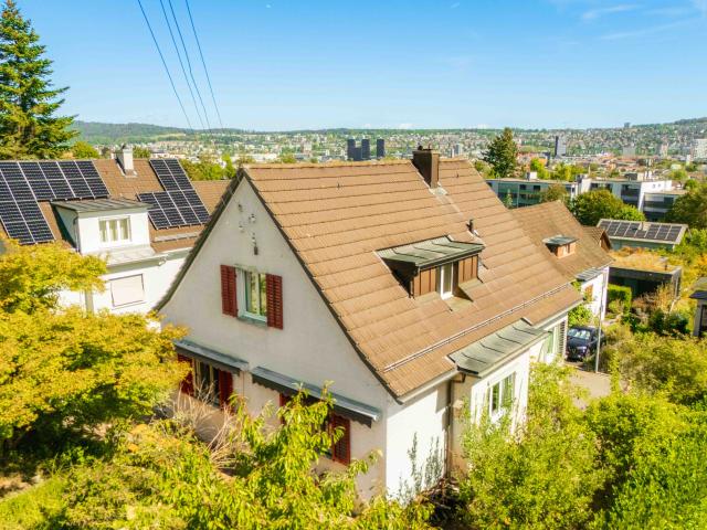 Urbanes Einfamilienhaus im Grünen