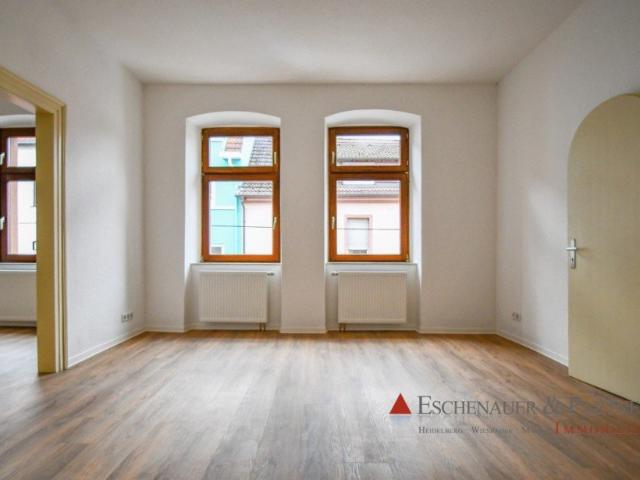 IDEAL FÜR PAARE UND FAMILIEN Frisch sanierte 4 ZKBB mit Panorama Balkon und tollem Ausblick
