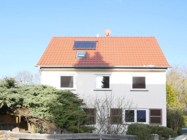 Urbanes Wohnen mit Dorfcharakter… Freistehendes 1 2 Familienhaus im Herzen von Alt Wahlershausen / Nähe ICE Bahnhof