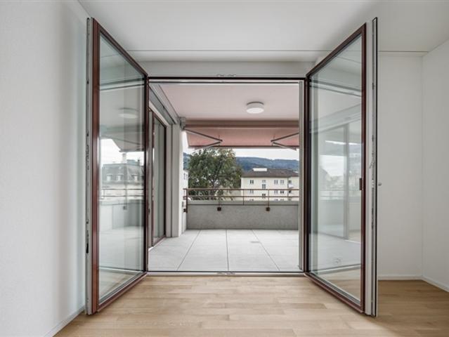 URBANES ZUHAUSE in der Hafenstadt Rorschach / 2.5 Zimmer Wohnung