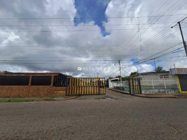 Urbanización Fundemos. Calle C, Maturín