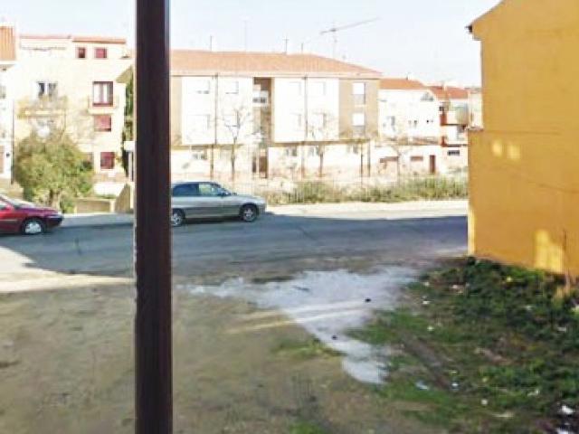 Urbis te ofrece Solar urbano en venta en zona Pizarrales, Salamanca