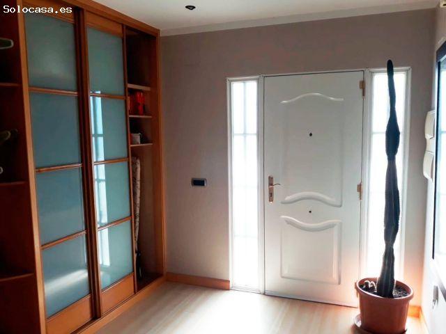 Urbis te ofrece un chalet independiente en venta en Urbanización El Pajarón, Villamayor