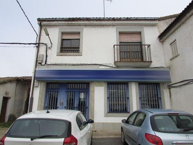 Urbis te ofrece un local en venta en Villoruela, Salamanca