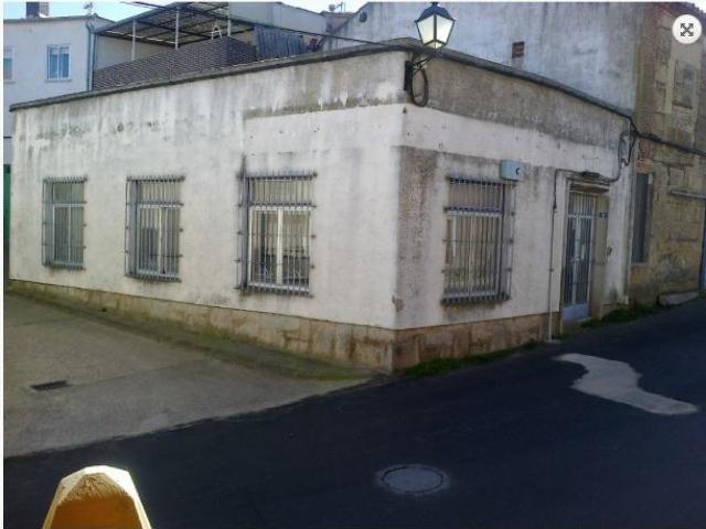 Urbis te ofrece un local en venta en Cantalpino, Salamanca