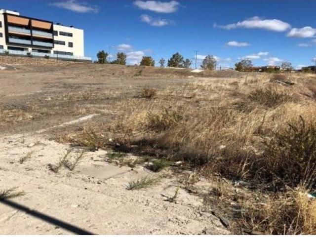 Urbis te ofrece un suelo urbanizable en venta en zona La Plata Huerta Otea, Salamanca